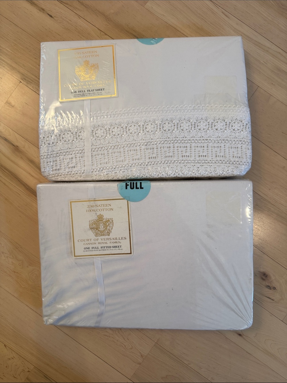 Full Sheet Court Of Versailles By Cannon Eyelet Lace Emb Flat & Fitted SEALED